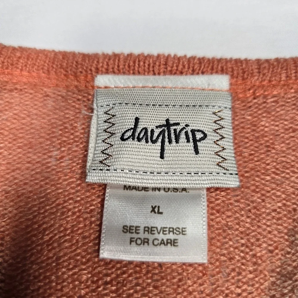Daytrip open front